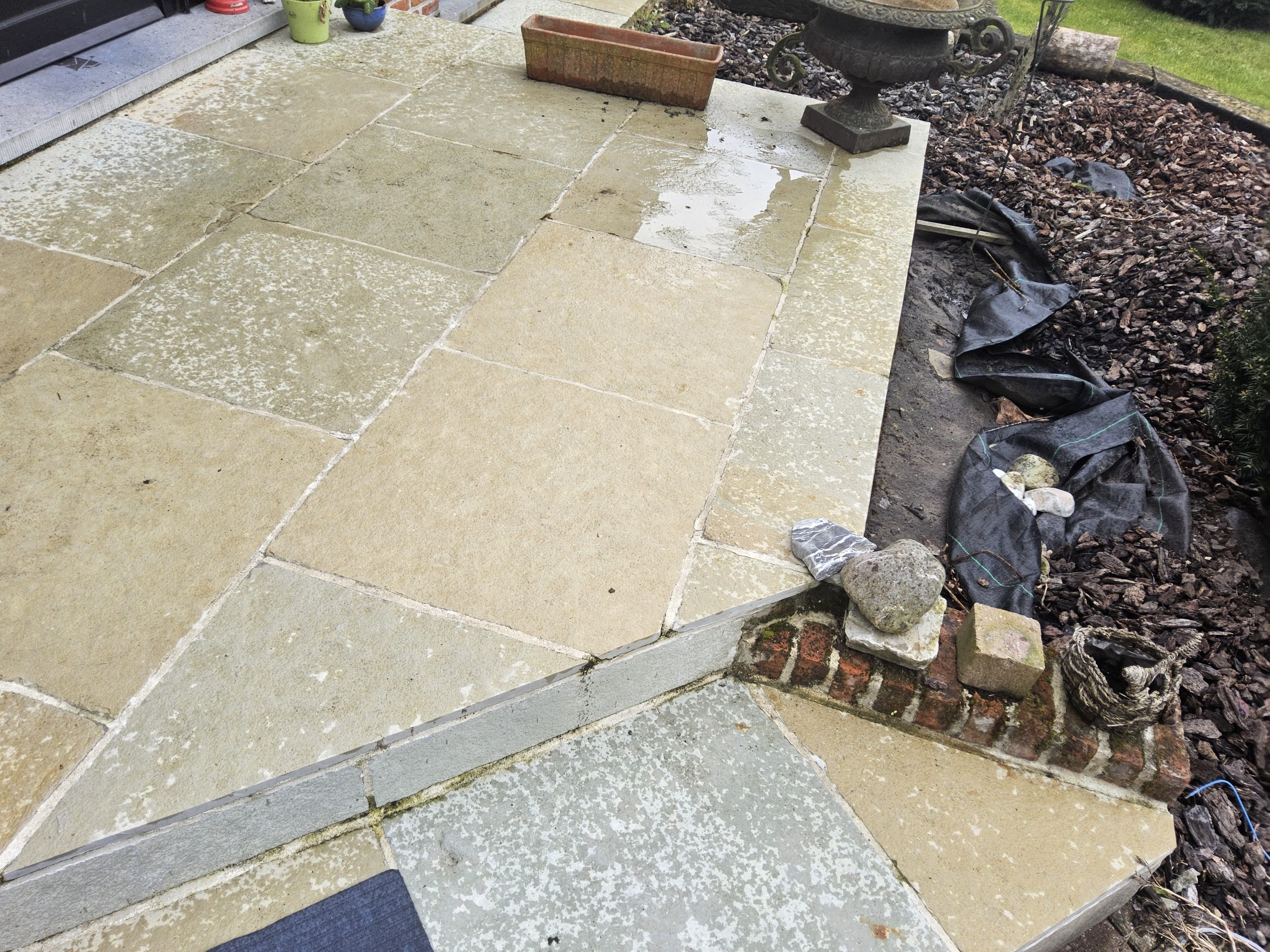 vocht in vloer oplossen