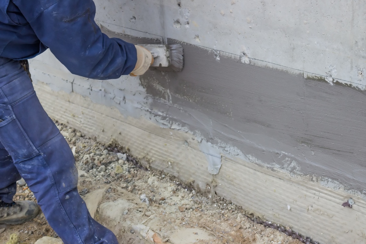 vochtige binnenmuren injecteren